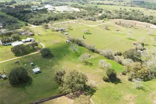 676 Co Rd 002, Hallettsville, TX 77964 - Photo 28