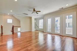 1423 Upland Orchard Dr, Houston, TX 77043 - Photo 12