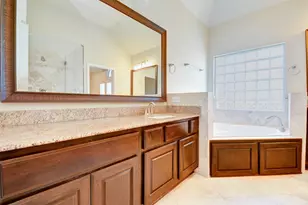 1423 Upland Orchard Dr, Houston, TX 77043 - Photo 24