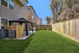 1423 Upland Orchard Dr, Houston, TX 77043 - Photo 30