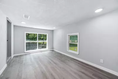810 Clinton Park Street, Houston, TX 77029 - Photo 14