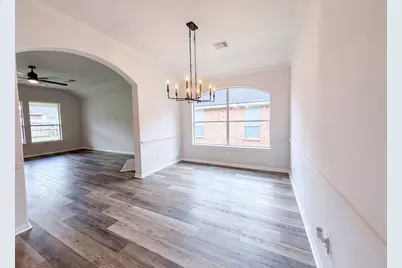 5704 Shady Hollow Court, Rosharon, TX 77583 - Photo 8