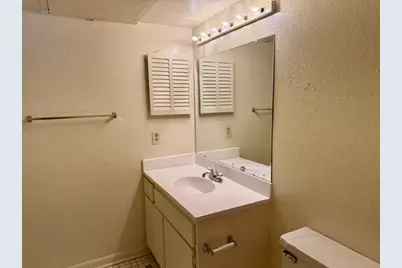 9101 Country Creek Drive #306, Houston, TX 77036 - Photo 6