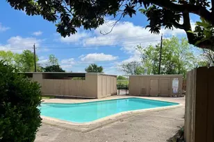 9101 Country Creek Dr, Houston, TX 77036 - Photo 22