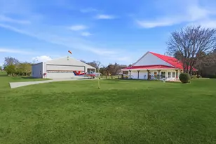 11592 Tailslide Dr, Berryville, TX 75763 - Photo 10