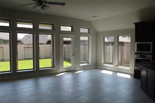 1335 Paradise Creek Ln, Rosenberg, TX 77471 - Photo 8