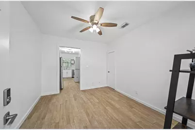 701 28th Street #B, Galveston, TX 77550 - Photo 1