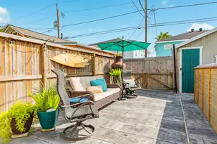 1305 Church St, Galveston, TX 77550 - Photo 30