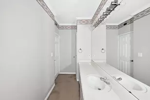 2111 Welch, Houston, TX 77019 - Photo 20