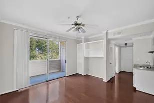 2111 Welch, Houston, TX 77019 - Photo 2