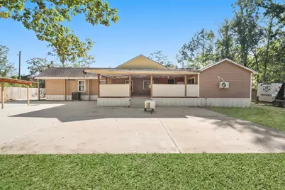 17317 E Greenleaf Lane, Conroe, TX 77306 - Photo 4