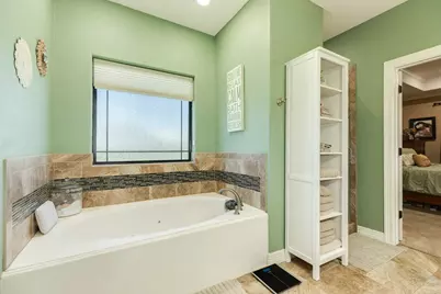 808 Quarter Horse Trail, Angleton, TX 77515 - Photo 26