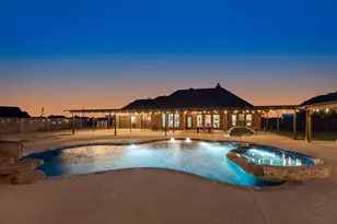 808 Quarter Horse Trail, Angleton, TX 77515 - Photo 38