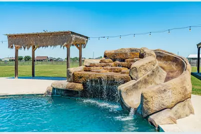 808 Quarter Horse Trail, Angleton, TX 77515 - Photo 36