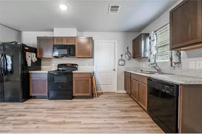 2026 Rosalee Street, La Marque, TX 77568 - Photo 6