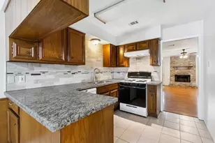 2106 Wickburn Dr, Spring, TX 77386 - Photo 18