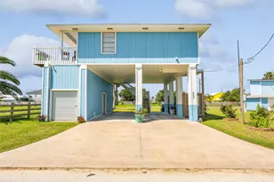 966 Mr G, Crystal Beach, TX 77560 - Photo 2