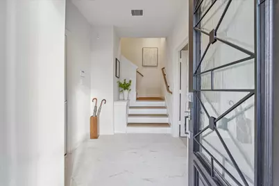 1804 Elysian Street, Houston, TX 77026 - Photo 8
