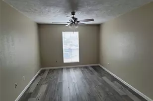 1516 Bay Area Blvd, Houston, TX 77058 - Photo 10