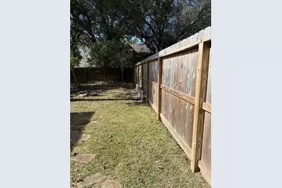 1207 Mabry Mill Road, Houston, TX 77062 - Photo 30