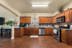 21127 Gatepoint Dr, Houston, TX 77073 - Photo 8