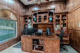 15569 Crown Oaks Dr, Montgomery, TX 77316 - Photo 8