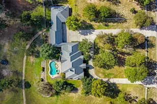 15569 Crown Oaks Dr, Montgomery, TX 77316 - Photo 4