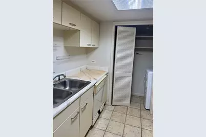 3525 Sage Road #813, Houston, TX 77056 - Photo 8