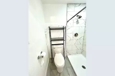 8006 Avenue B Street #D, Houston, TX 77012 - Photo 12