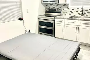 8006 Ave B St, Houston, TX 77012 - Photo 6