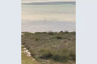 3221 Bay Ridge Drive, Palacios, TX 77465 - Photo 8