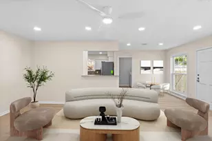 9610 Meadowglen Ln, Houston, TX 77063 - Photo 2