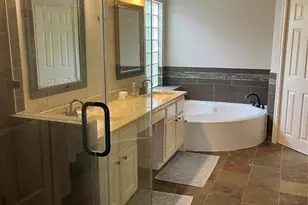 2906 Bay Isle Ct, Houston, TX 77059 - Photo 6