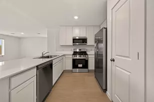 2410 Cherry Ruby Dr, Rosharon, TX 77583 - Photo 10