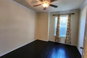 2318 Nashmor Dr, Sugar Land, TX 77479 - Photo 12