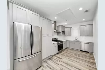 127 Amundsen Street, Houston, TX 77009 - Photo 18