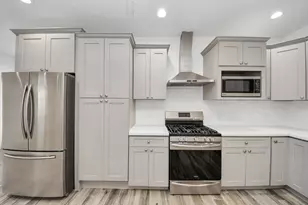 127 Amundsen St, Houston, TX 77009 - Photo 30