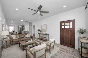 127 Amundsen St, Houston, TX 77009 - Photo 10