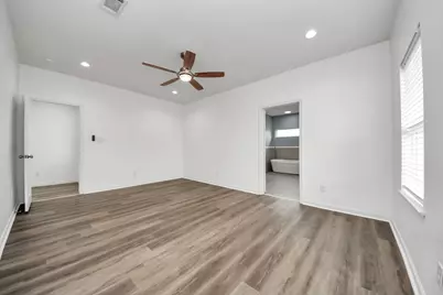 127 Amundsen Street, Houston, TX 77009 - Photo 24