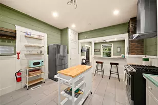 1112 17th St, Galveston, TX 77550 - Photo 14