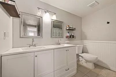 12115 Kemerton Drive, Houston, TX 77099 - Photo 20