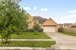 1818 Luminous Waters Ln, Rosharon, TX 77583 - Photo 2