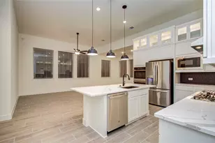15034 Mission Ave, Mont Belvieu, TX 77523 - Photo 8