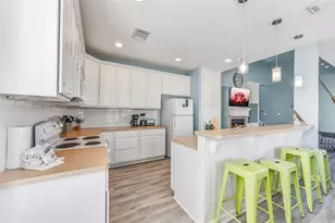4113 Isla Del Sol, Galveston, TX 77554 - Photo 10