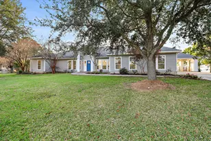 4521 W Bayshore Rd, Anahuac, TX 77514 - Photo 26