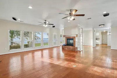 4521 W Bayshore Road #A, Anahuac, TX 77514 - Photo 6