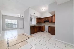 8754 Village Of Fondren Dr, Houston, TX 77071 - Photo 8