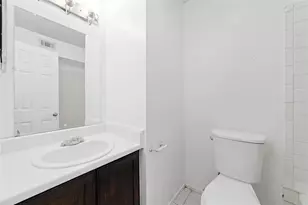 8754 Village Of Fondren Dr, Houston, TX 77071 - Photo 6