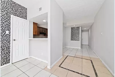 8754 Village Of Fondren Drive #8754, Houston, TX 77071 - Photo 12
