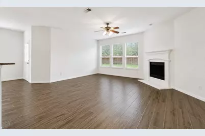 31 Hearthwick Road, Tomball, TX 77375 - Photo 4